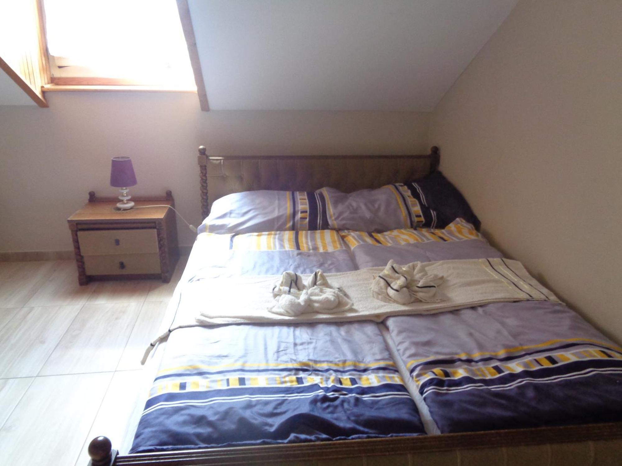 Irenke Vendeghaz Apartment Alsópáhok Bagian luar foto